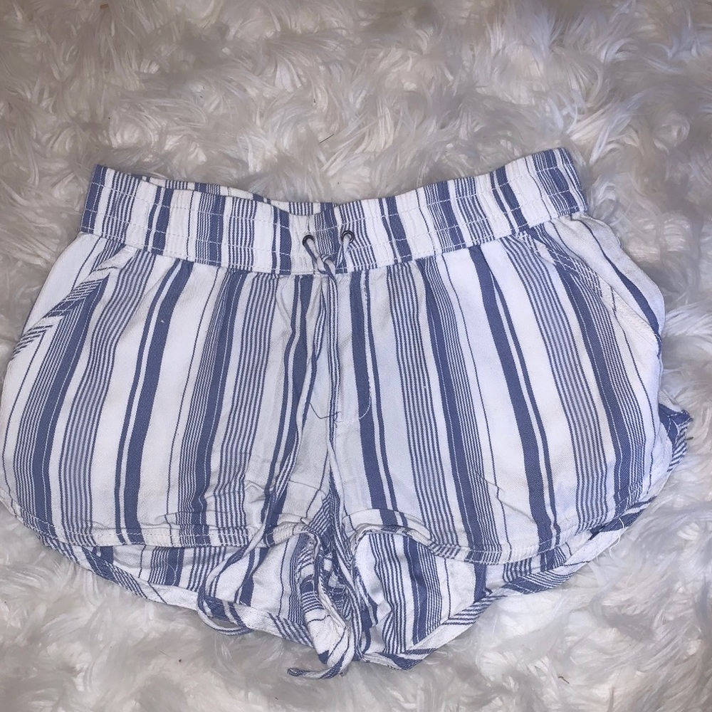 Striped flowy shorts